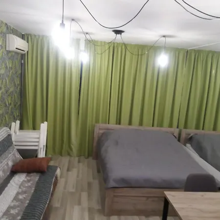 Admiral Plaza Apartament شقة *